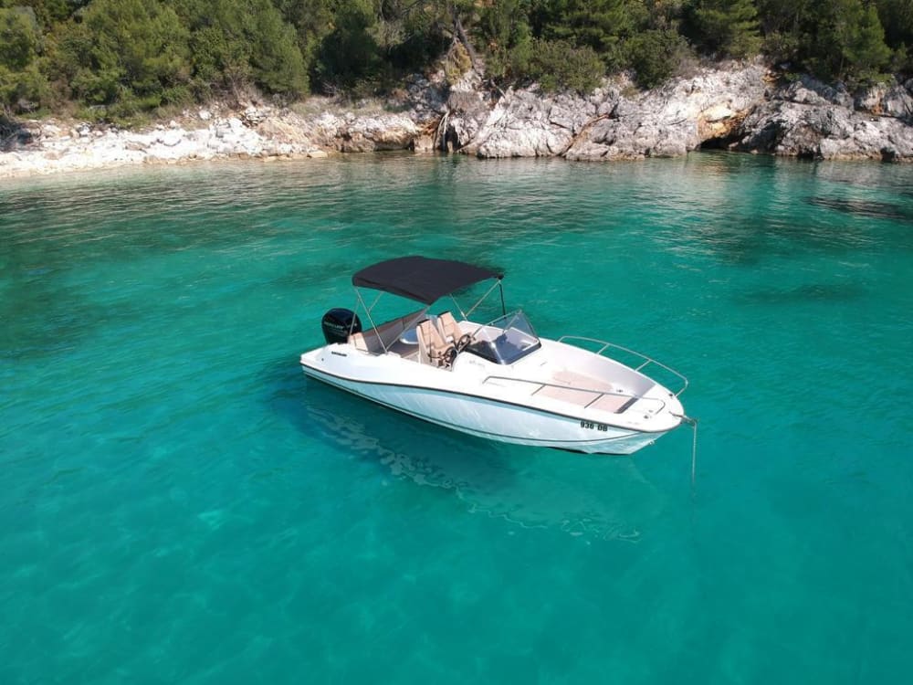 Excursió en vaixell privat per Dubrovnik en una llanxa de motor