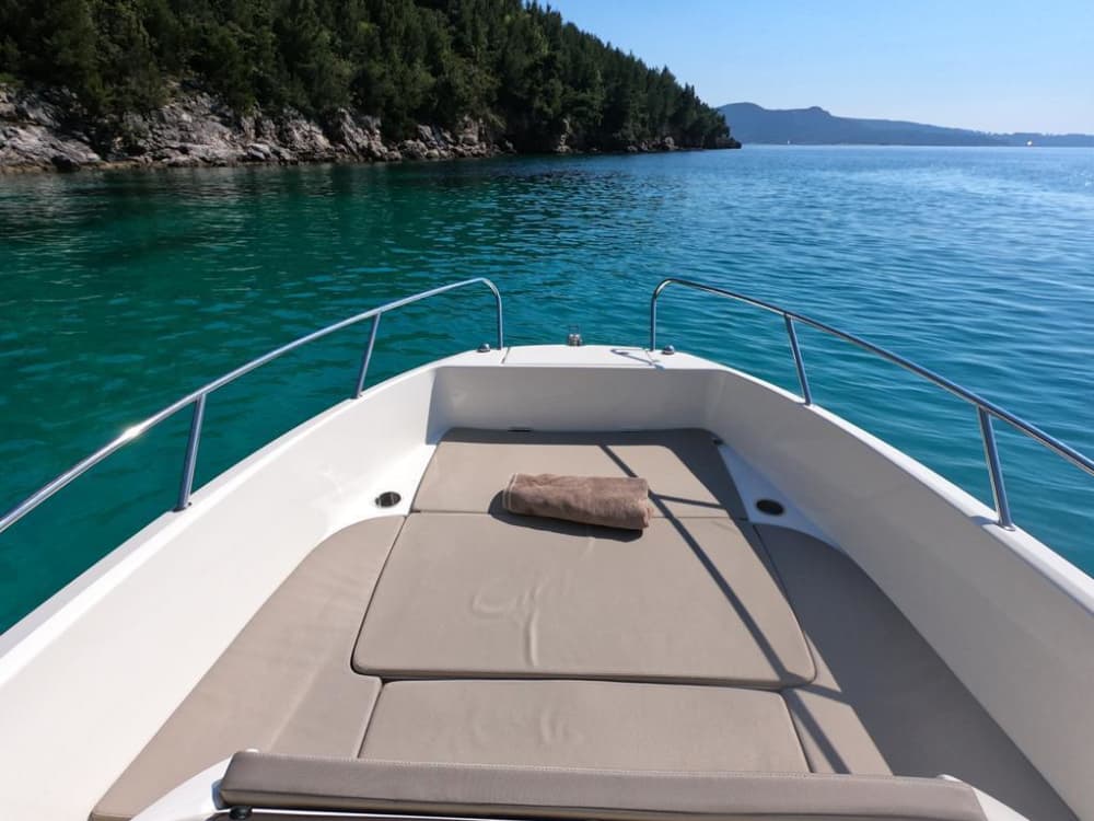 Private boat trip around Dubrovnik on a motorboat