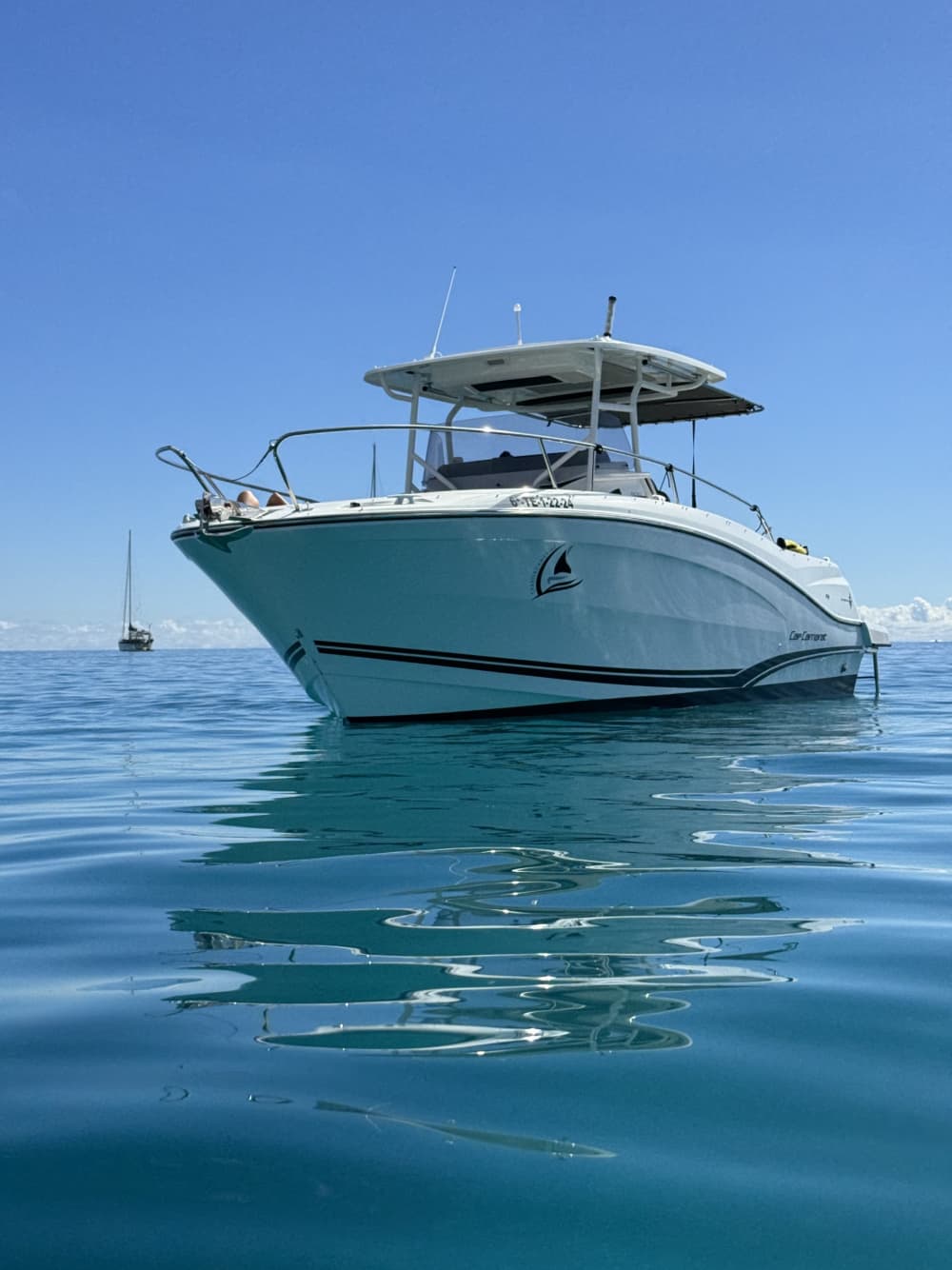 3,5 Stunden Sonne rund um Lanzarote auf einem Motorboot