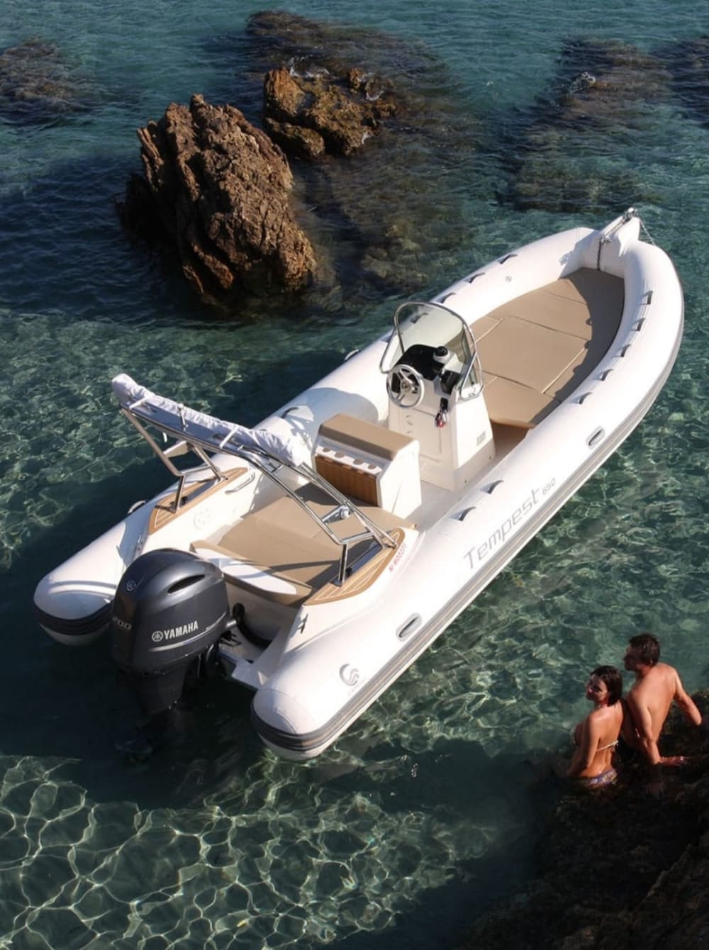 Entdecken Sie La Ciotat auf einer 8-stündigen Motorbootfahrt.