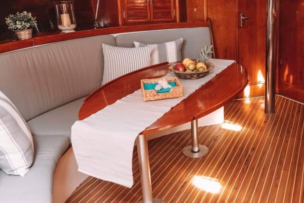 Antiparos Sea Caves & Despotiko-båttur från Paros