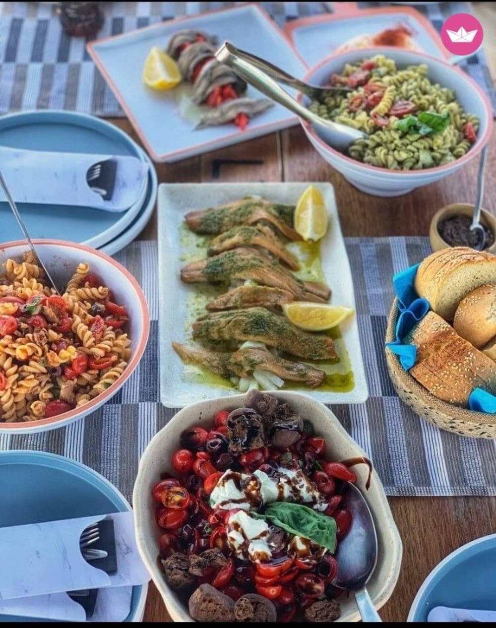 Antiparos Sea Caves & Despotiko-båttur från Paros