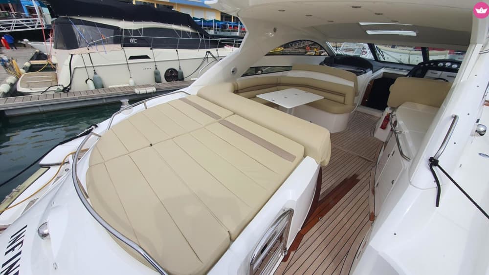 Algarve Wonders – Full-Day Yacht Cruise to Benagil & Beyond