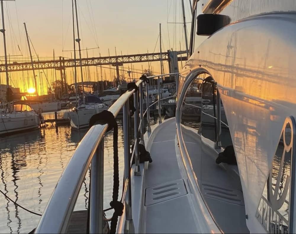 2-stündige Sonnenuntergangskreuzfahrt: Ein unvergessliches Erlebnis auf portugiesischen Gewässern