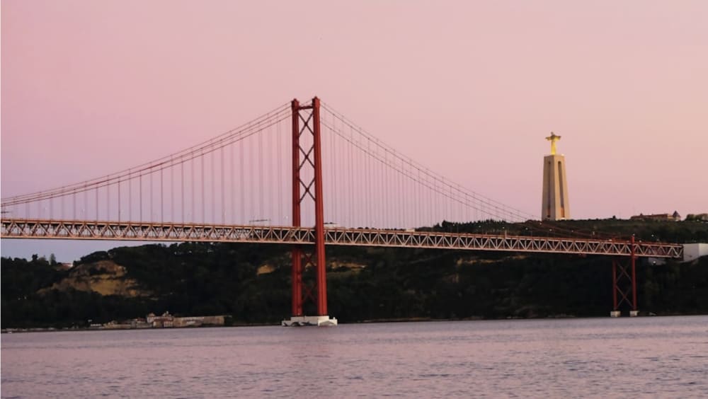 2-stündige Sonnenuntergangskreuzfahrt: Ein unvergessliches Erlebnis auf portugiesischen Gewässern