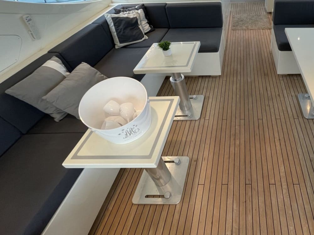 Day trip by boat in Saint-Tropez
