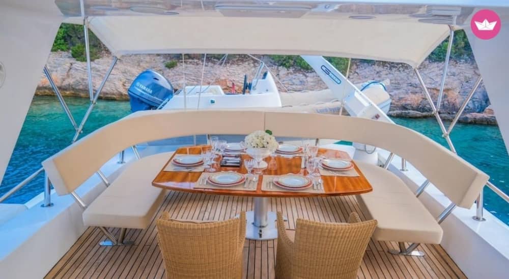 Tour di un giorno intero in yacht a motore - Bodrum