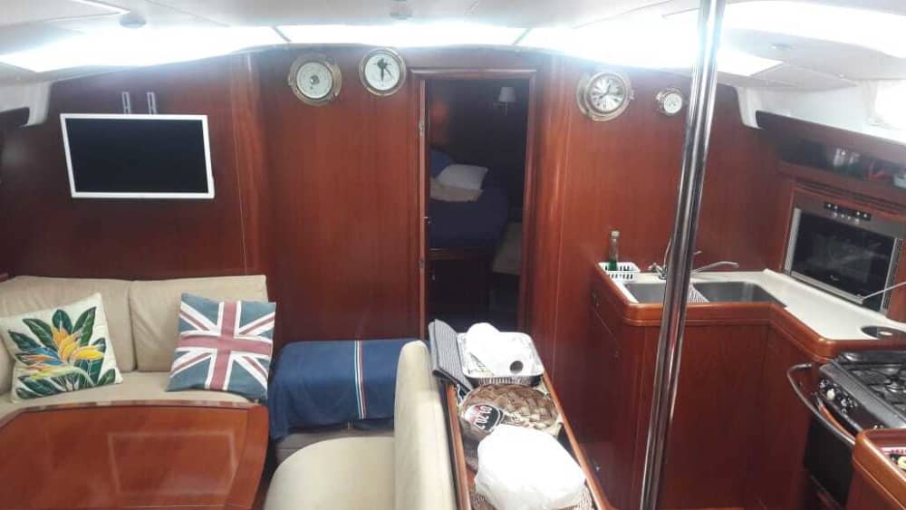 Ganztägiges Segelerlebnis auf einem Segelboot in Castries