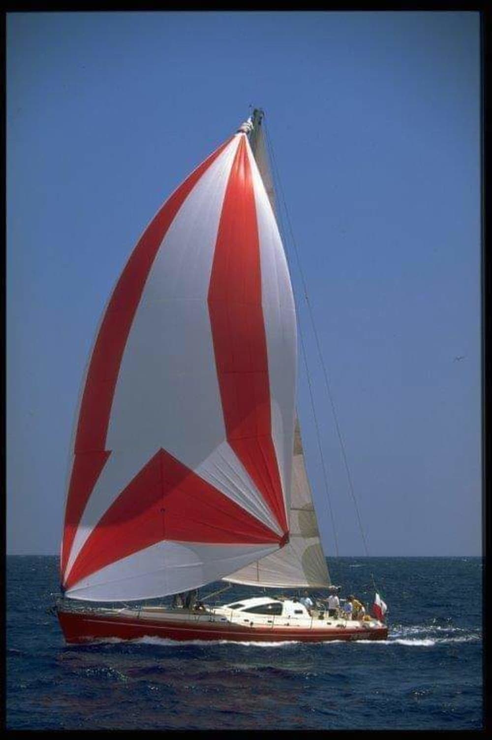 Una giornata alla scoperta di Siracusa: puro relax sulle acque cristalline del blu italiano.