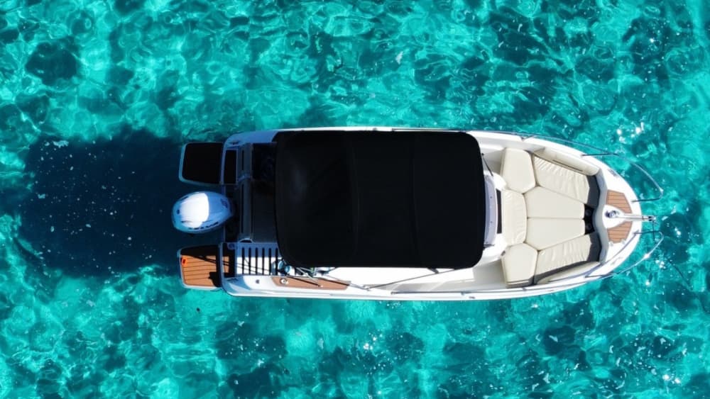 Privat båttur med skeppare runt Menorca