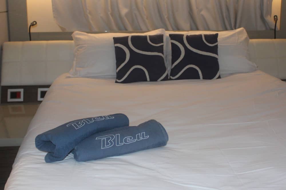 Huur een motorboot voor 3,5 uur plezier.