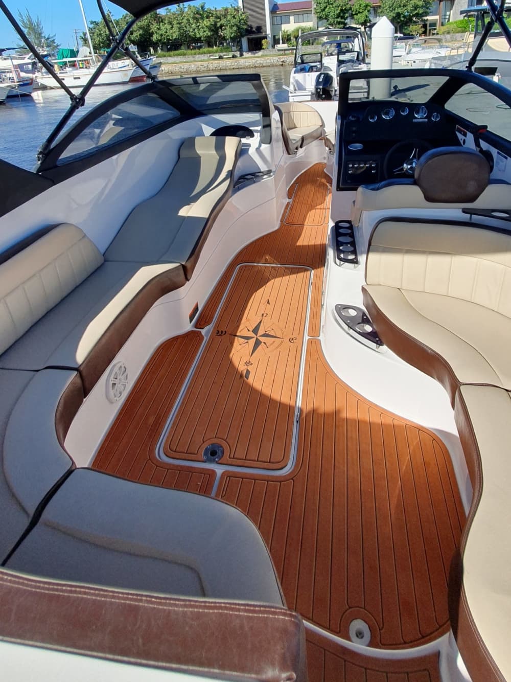 3h pour découvrir Armação dos Búzios en bateau à moteur