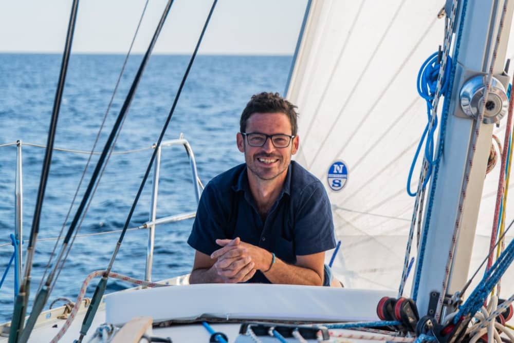 Crociera al tramonto di 6 ore: 4 spiagge e bellezze costiere