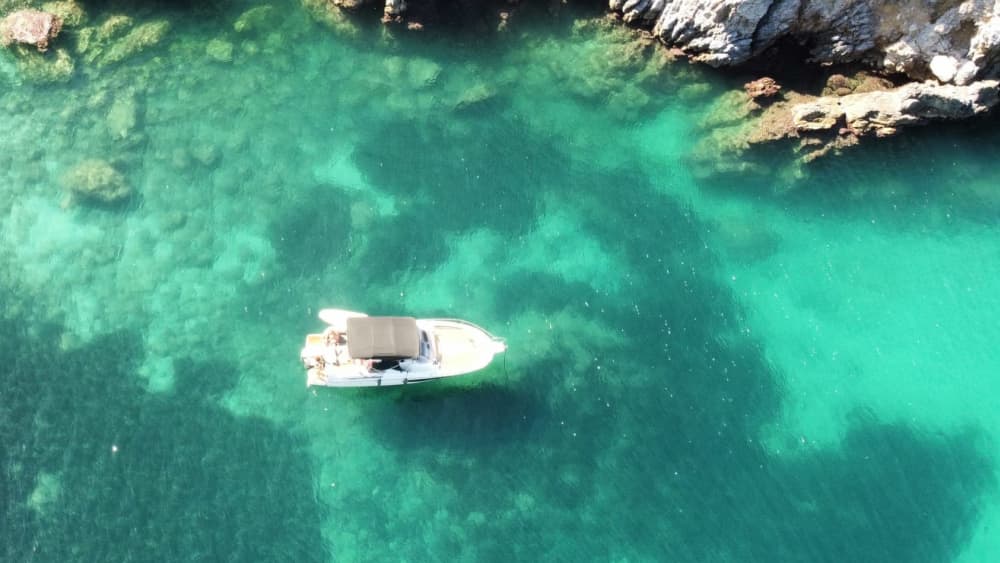 1ωρη εκδρομή: Ανακαλύψτε εκπληκτικούς κόλπους και κολυμπήστε από τη μαρίνα Didim