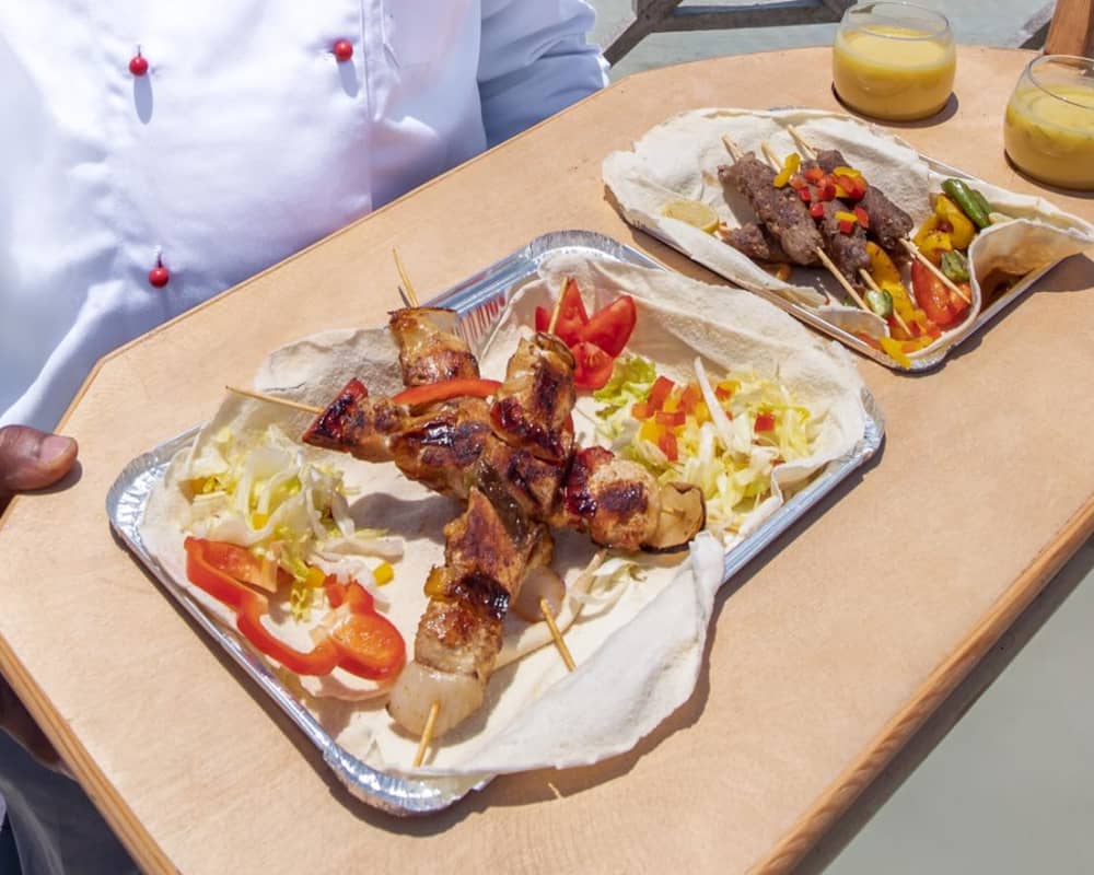 **Private Dolphin Discovery  on Thunder Speed - Euro 570**