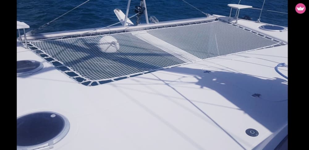 Scopri Canet-en-Roussillon a bordo di un catamarano per un'intera giornata.