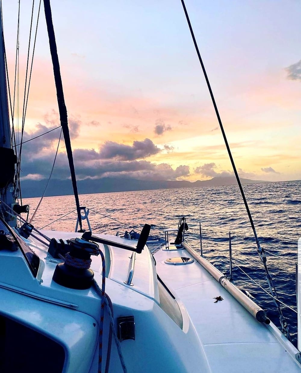 Scopri Canet-en-Roussillon a bordo di un catamarano per un'intera giornata.