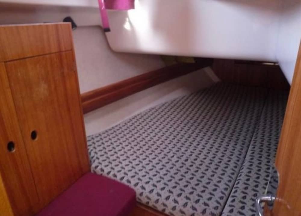 Prenez 9 heures pour découvrir la magie cachée de Granville depuis les vagues.