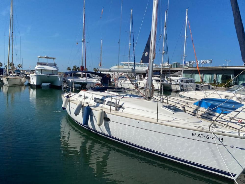 9 Stunden Sonne und türkisfarbenes Wasser rund um Altea