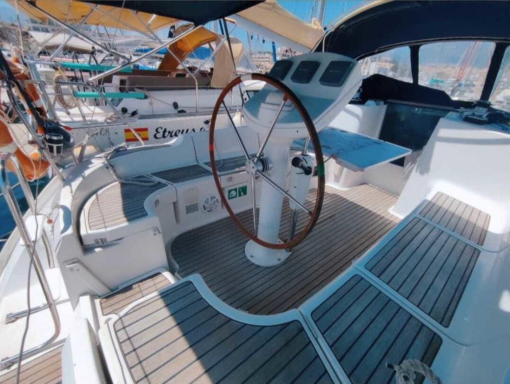 9 Stunden Sonne und türkisfarbenes Wasser rund um Altea