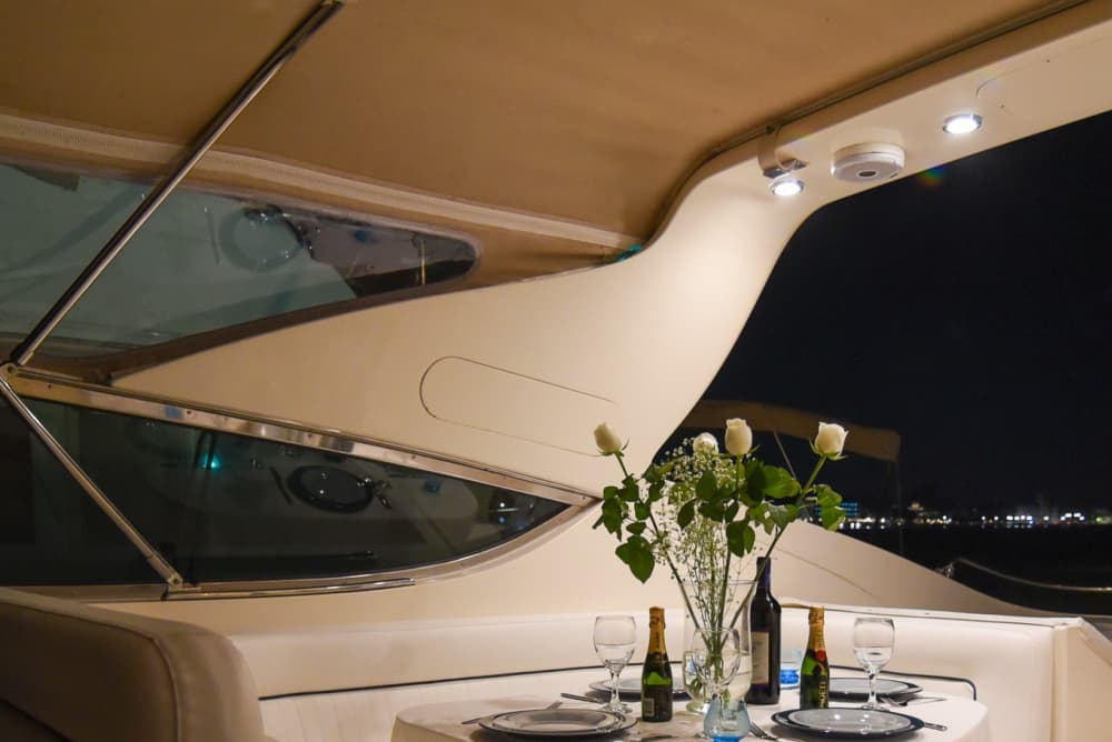 Votre journée à Kos : louez un bateau à moteur pour une journée complète de découverte.