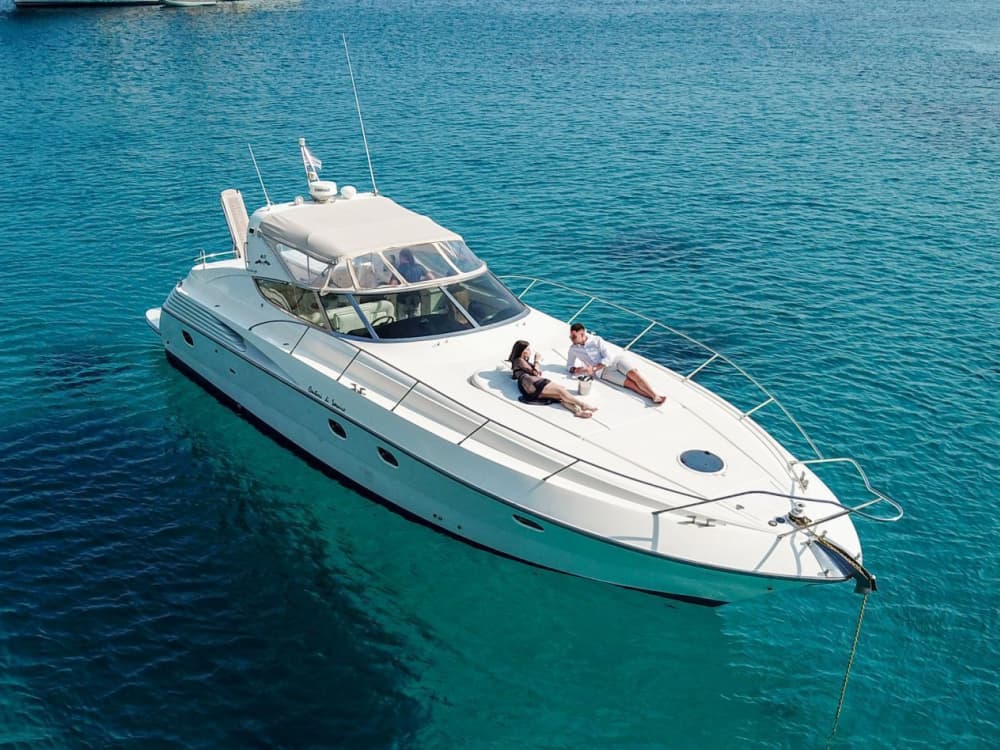 Ihr Tag auf Kos: Mieten Sie ein Motorboot für einen ganzen Tag voller Entdeckungen