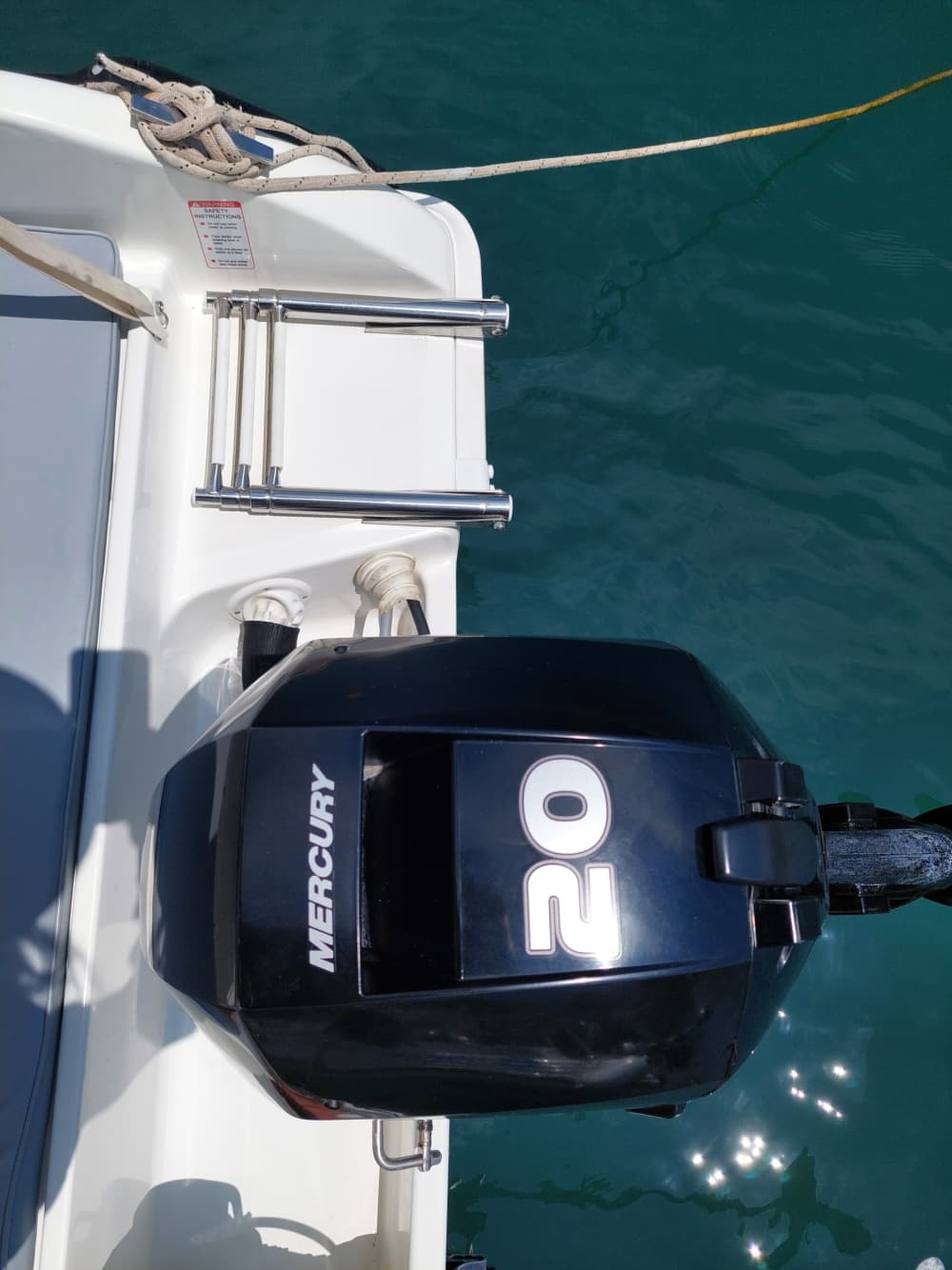 Naviga con gli dei: una giornata alla scoperta di Cefalonia in motoscafo