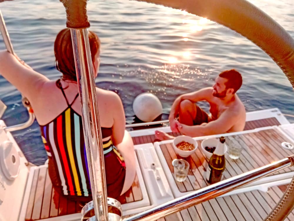 Escursione in barca a vela al tramonto