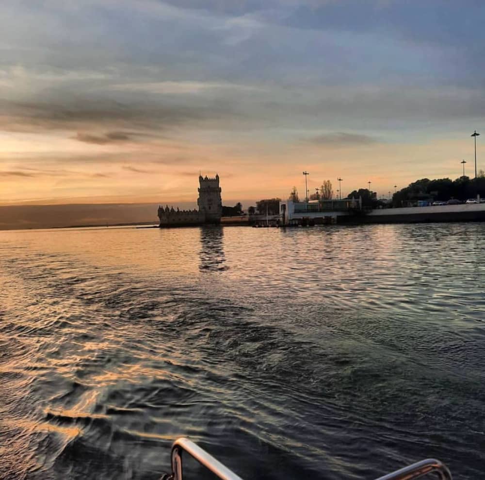 Croisière au coucher du soleil – Découvrez Lisbonne à l'heure dorée