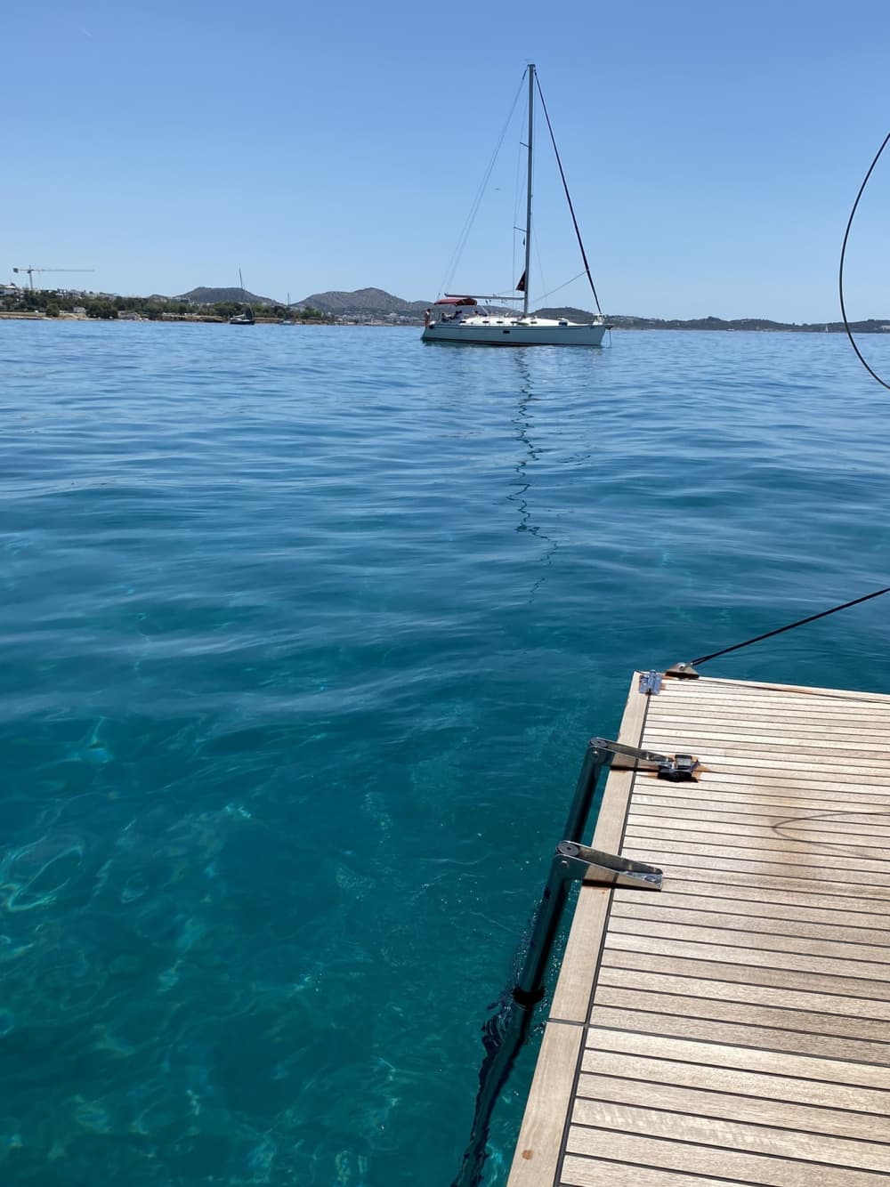 Njut av en dag till sjöss i Aten på en segelbåt