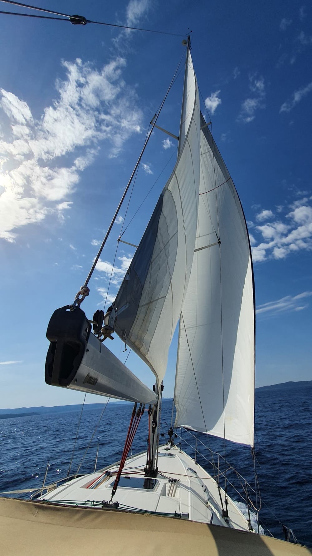 9h of sailing along the coast of Split