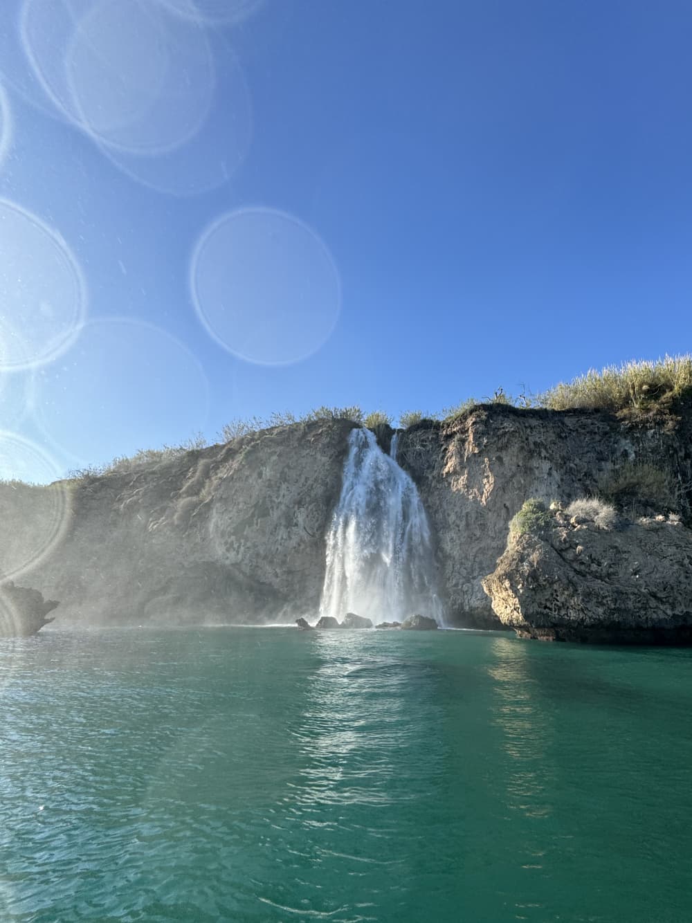 Cascada de agua de Maro