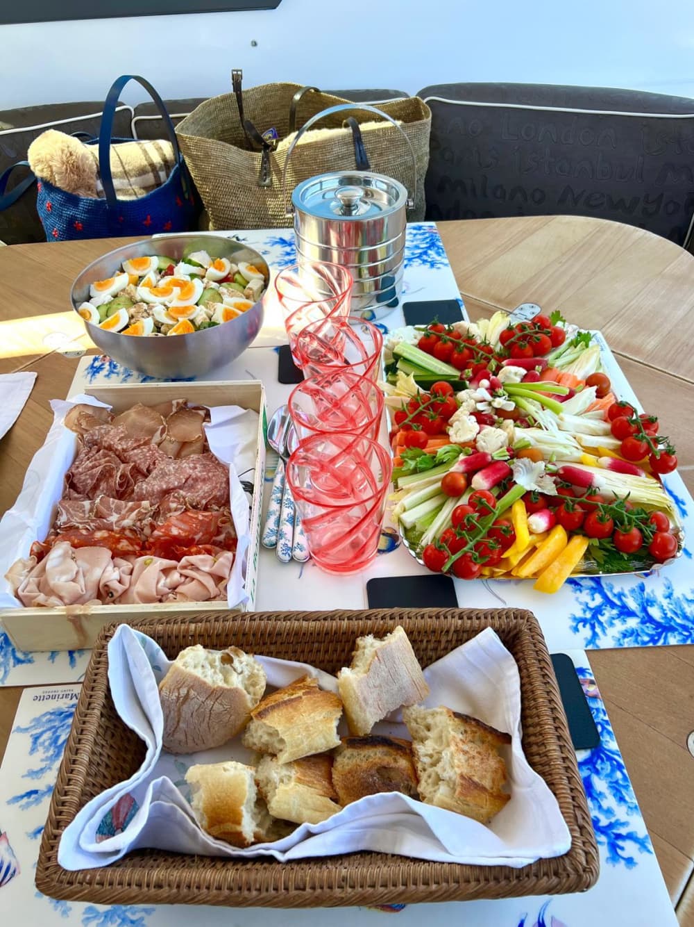 Незабываемый день в Каннах (Леринские острова)