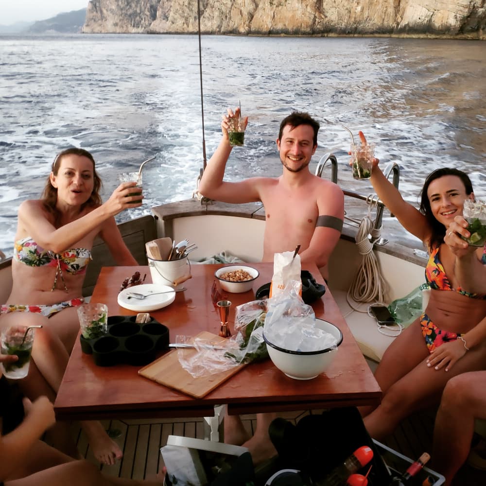 Palma - Private Afternoon Cruise on a Mallorcan Llaut - Sail or Motor to Local Calas with turquoise waters - ALL INCLUDED