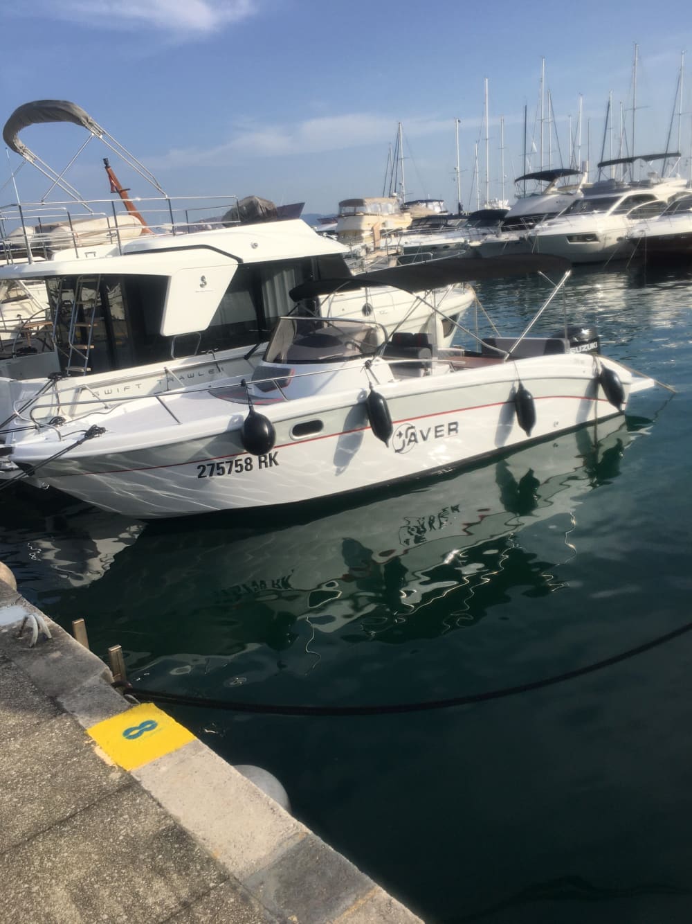 Facile fuga da Opatija: un'escursione in barca di 4 ore su un motoscafo.