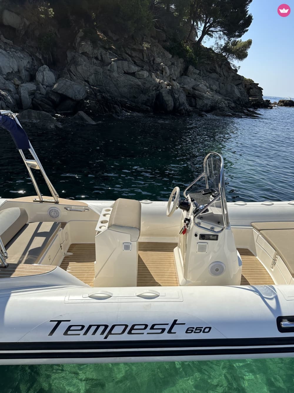 Sea Escape for Groups — Hidden Coves, Open Water & Shared Moments