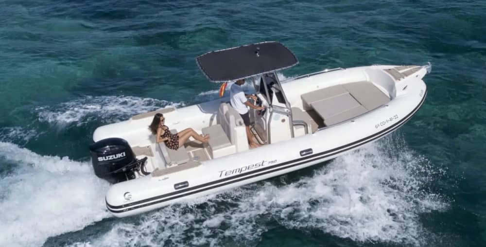 Sea Escape for Groups — Hidden Coves, Open Water & Shared Moments