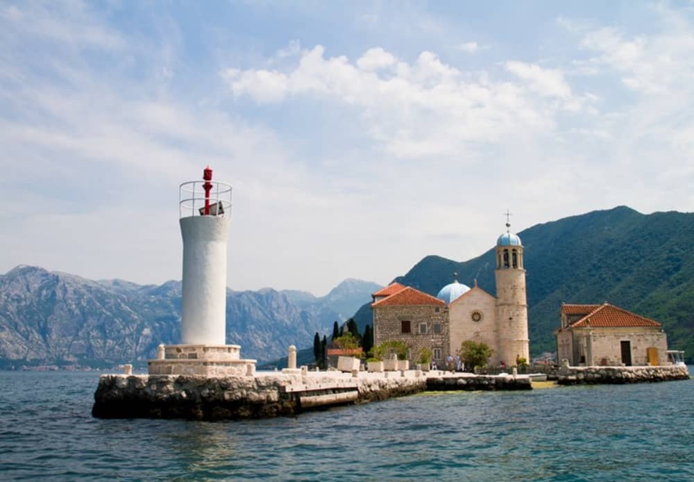 Boka Bay Grand Discovery: Full-Day Private Adventure