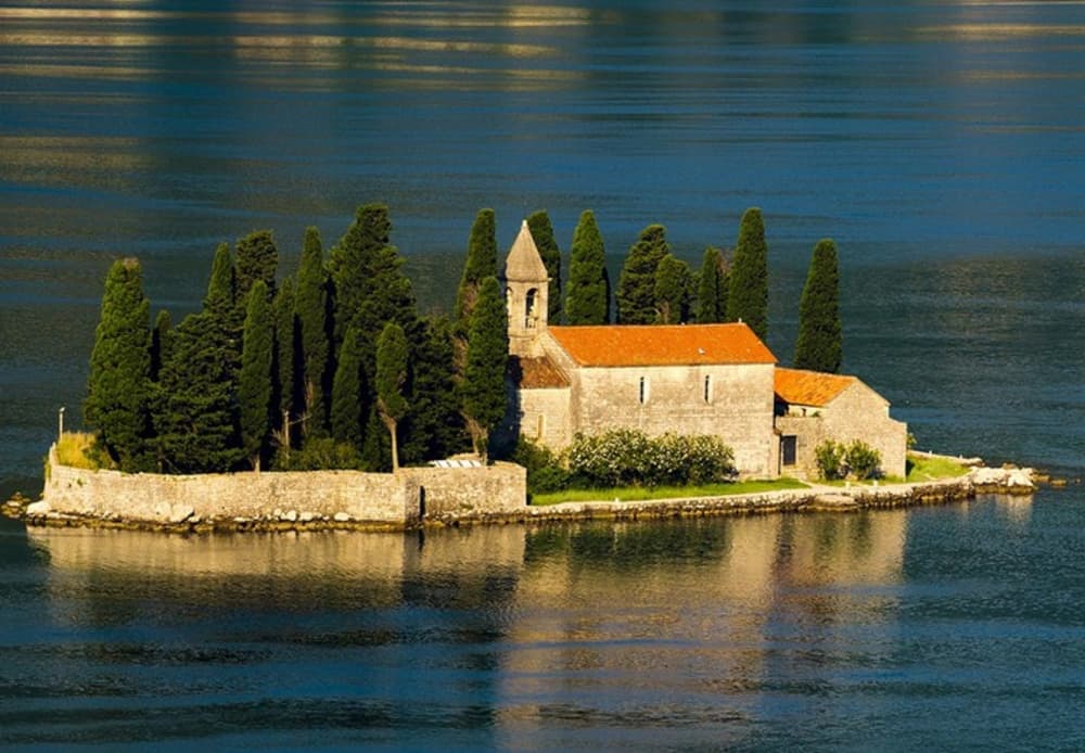 Boka Bay Grand Discovery: Full-Day Private Adventure