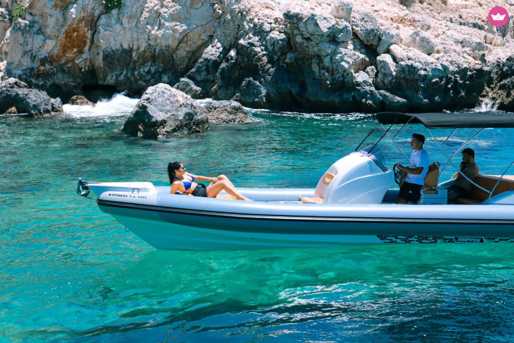 Sonnenuntergangskreuzfahrt in Chania – 2 Stunden Ruhe und malerische Aussicht