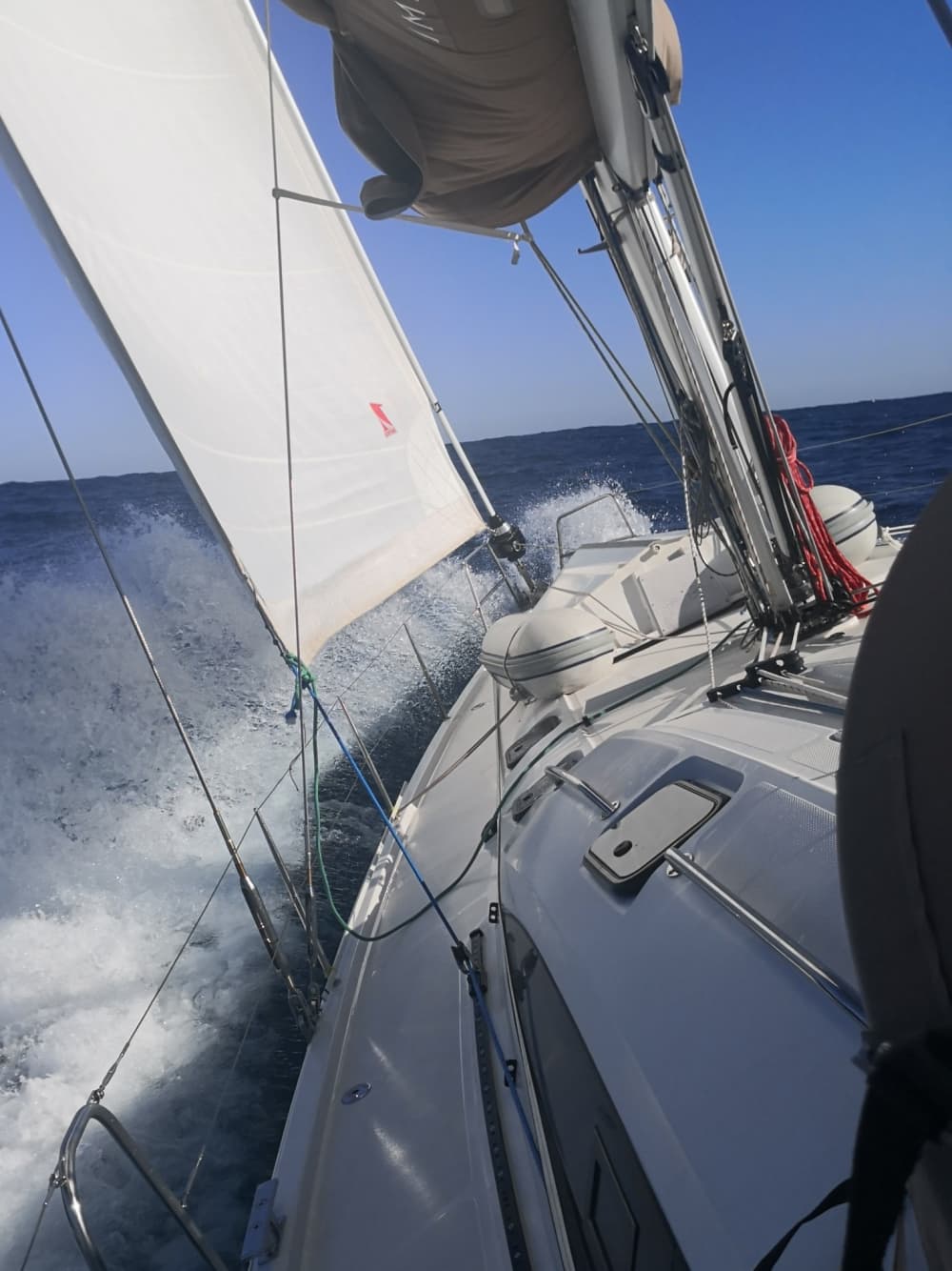 Détente à La Trinité-sur-Mer : 9h de soleil sur un voilier