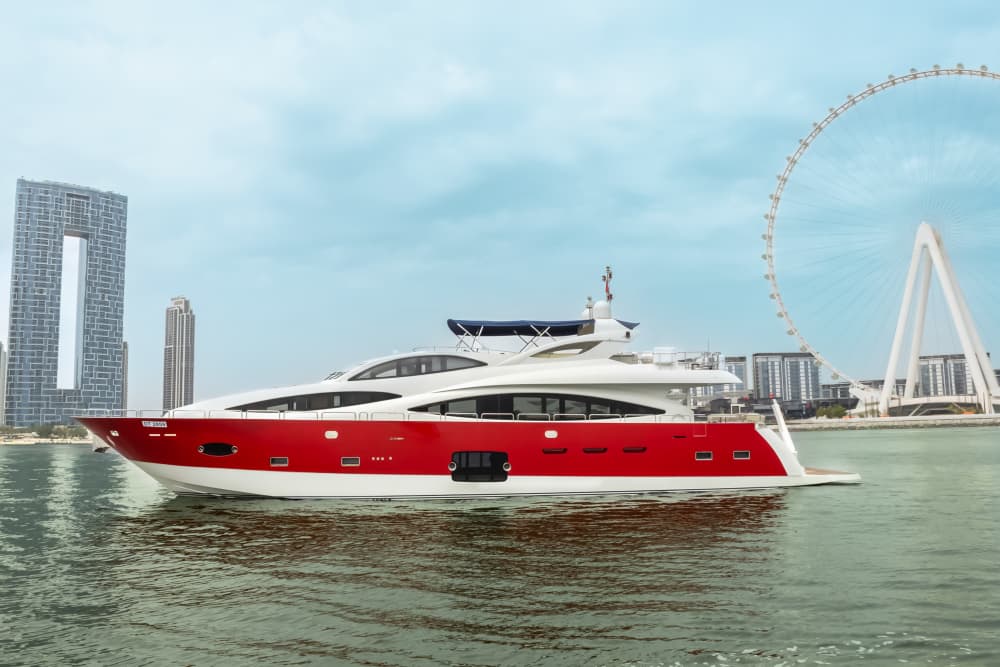 Exceptional Dubai Luxury Yacht Service | 75-Guest Capacity