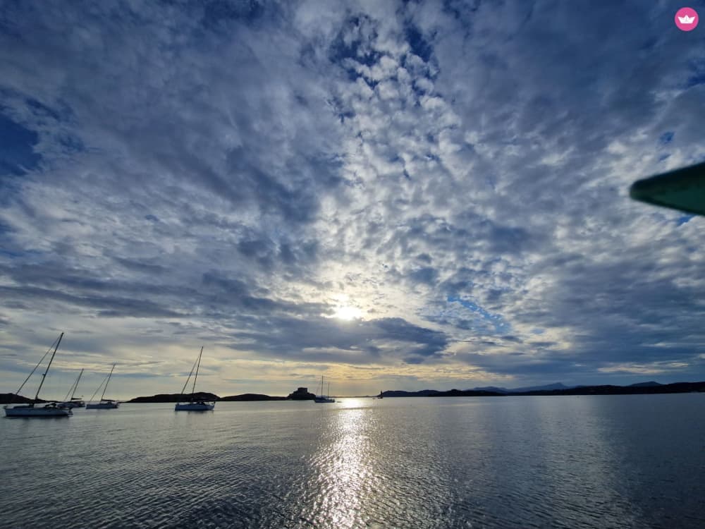 Day at sea in Mauritius – 8-hour private cruise