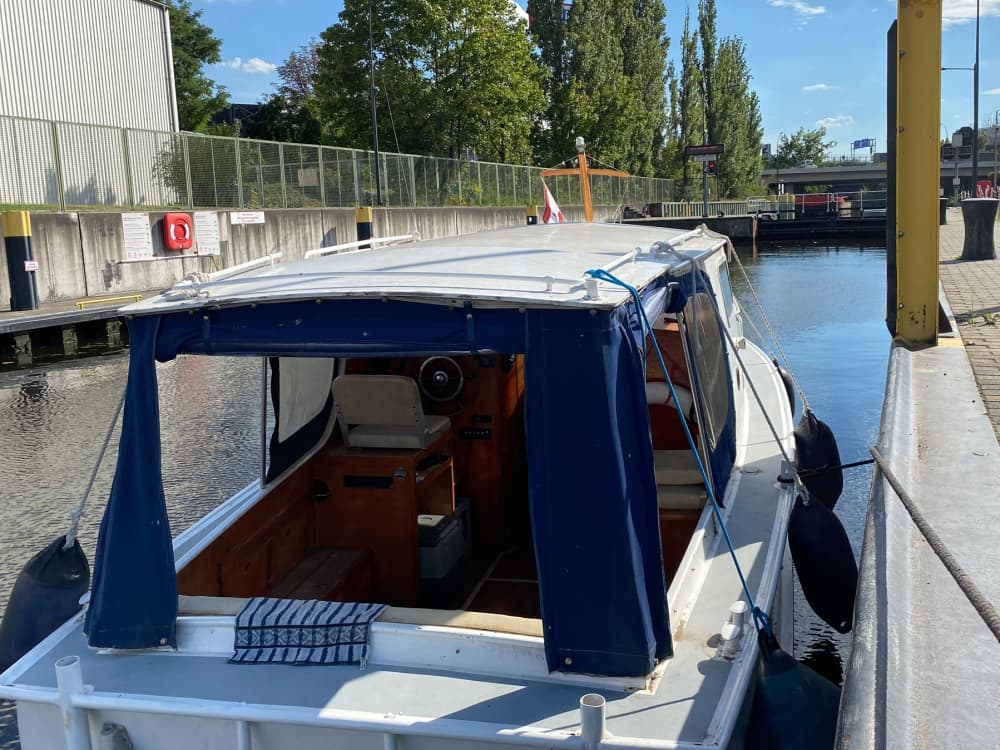 Découverte de Berlin en demi-journée : Votre courte escapade en bateau à moteur