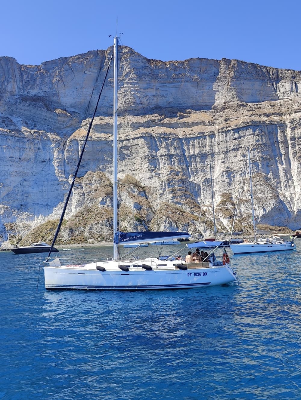 Geniet van een dag op zee in La Maddalena aan boord van een zeilboot.