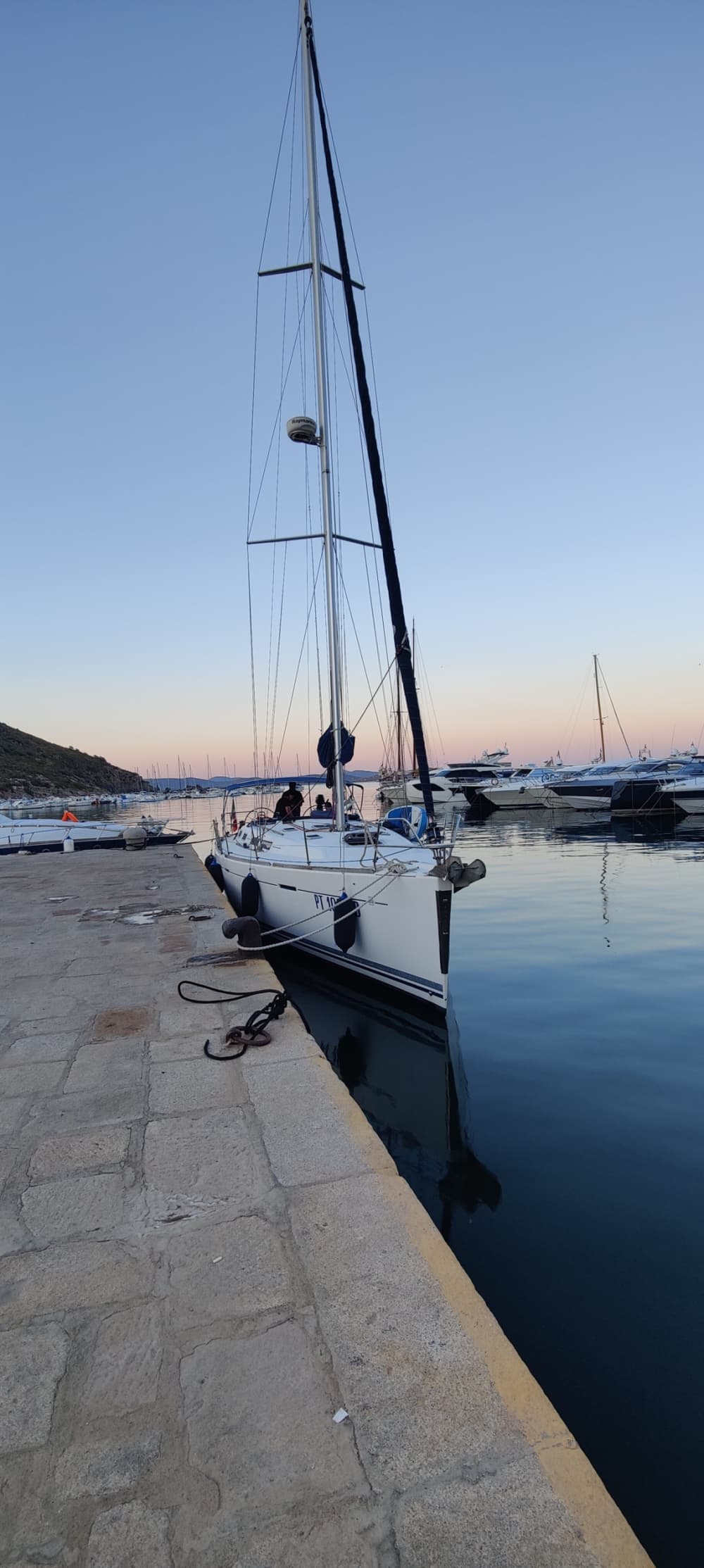 Enjoy a day at sea in La Maddalena on a sailboat