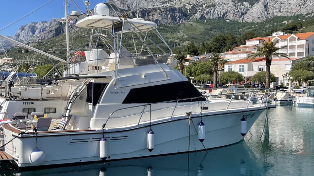 Seu dia em Makarska: Alugue uma lancha para um dia inteiro de descobertas.