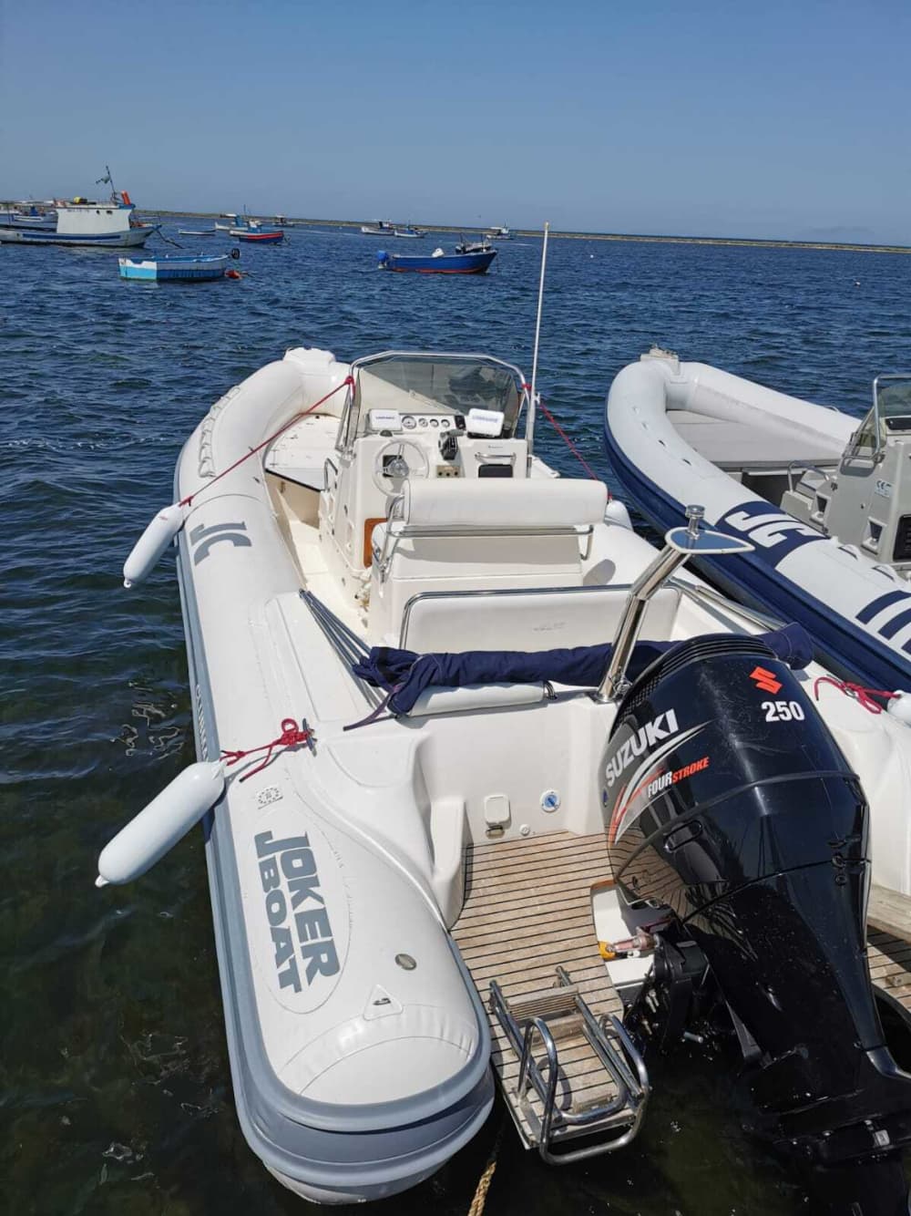 Geniet van 8 uur op een motorboot in Marsala.
