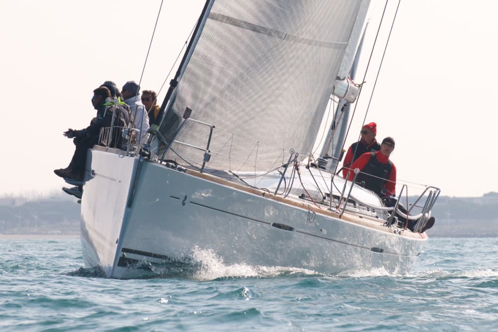 Découvrez La Grande-Motte lors d'une excursion en voilier d'une journée.