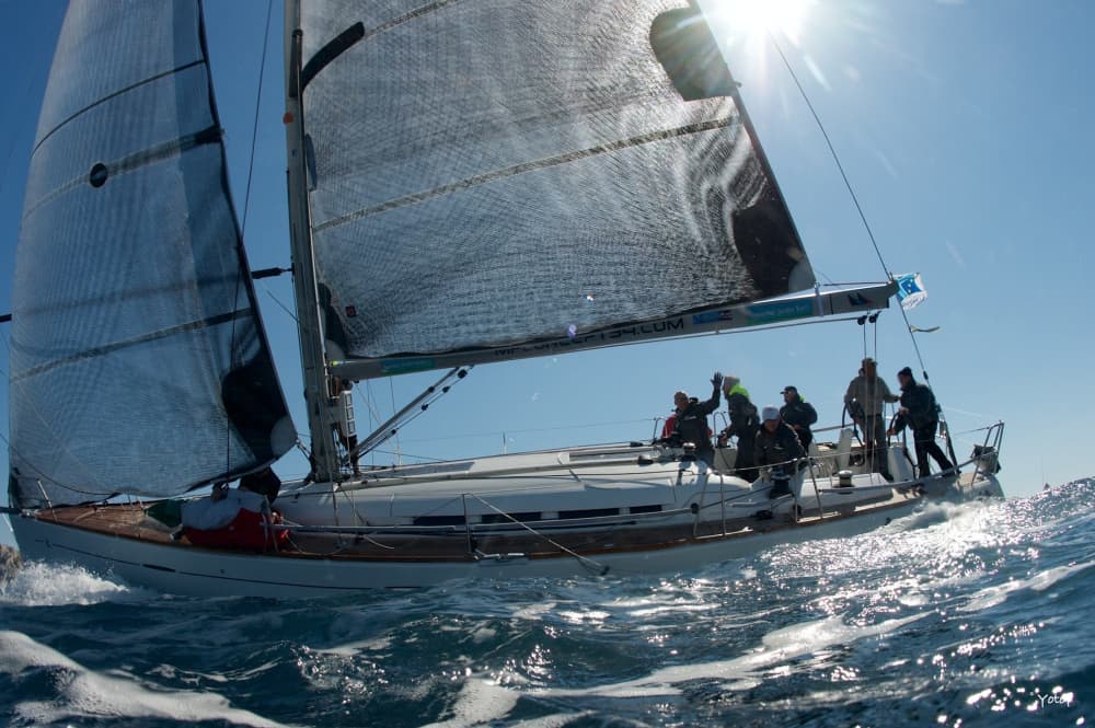 Descubre La Grande-Motte en una excursión de un día completo en velero.